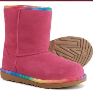 Girls UGG Australia Classic Short II Boots-Pink NIB! Size 13C